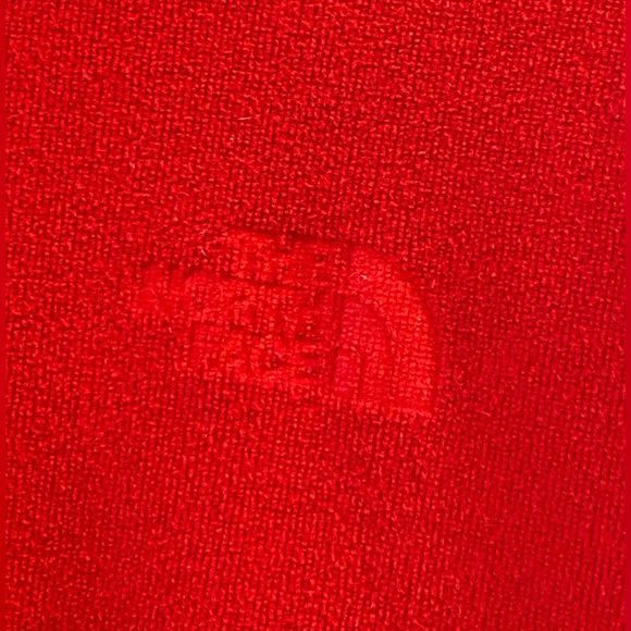 TNF pull over - Picture 4 of 10